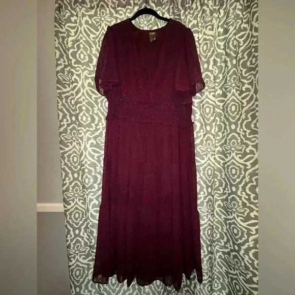 New Taylor Smocked Waist Dark Red Maxi Dress Size 14W - Picture 3 of 7